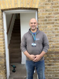24/7 Emergency Locksmith Hertford | Lock Repairs & Entry (SG14) 5 Locksmith Hertford